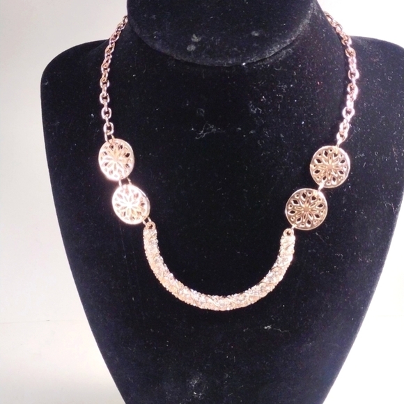 Rose Gold Necklace - Sparkling Swarovski Crystal Elements – Womens Chic Jewelry - Picture 5 of 8